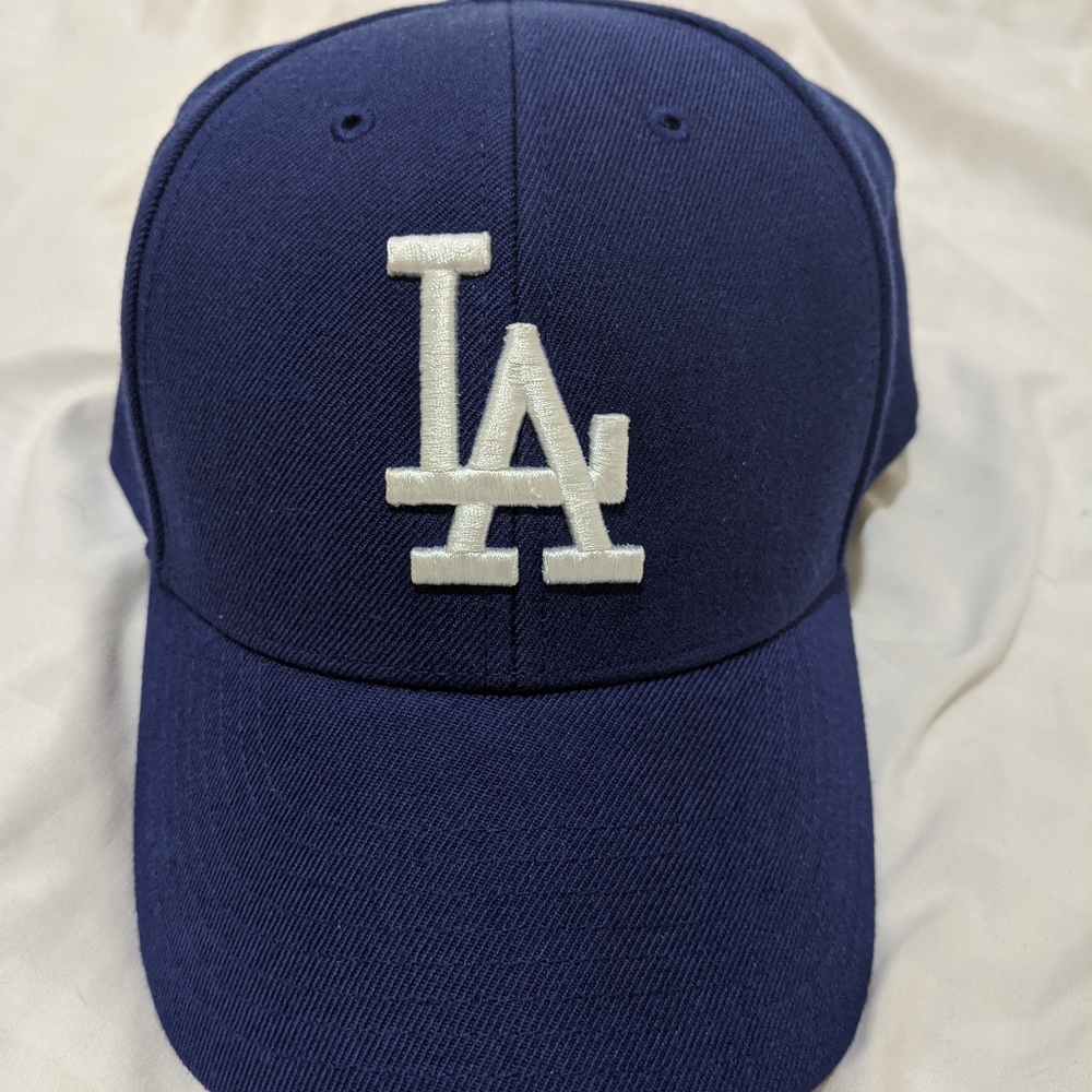 LA hat